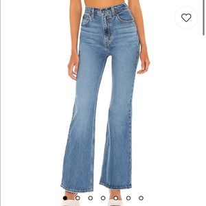 Levi’s 70’s inspired High Rise Flare Jean- Size 28